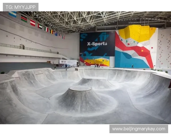 南京滑板队在极限运动嘉年华中以88分稳居积分榜首位