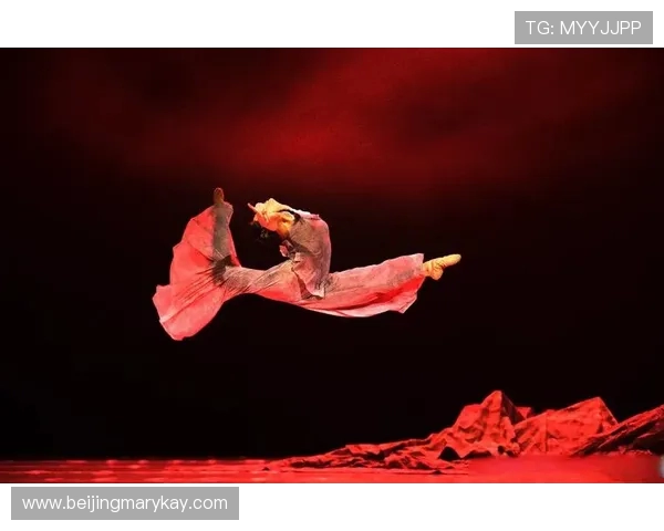 黄敏专访:从街头到舞台的蜕变与坚持的舞蹈人生回顾